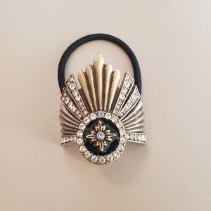 Chloe + Isabel Sovereign Collection Ponytail Cuff